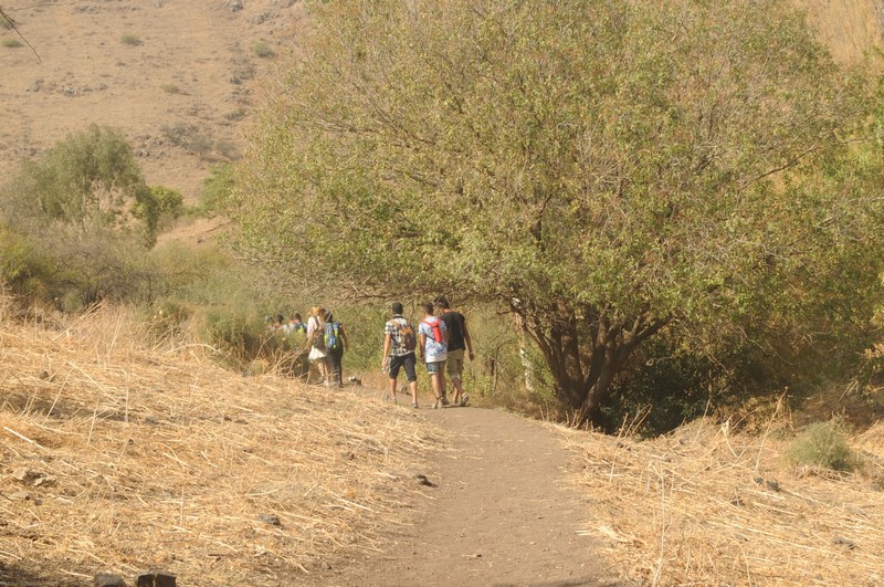 جمعيَّة حماية الطَّبيعة تُنظّم رحلة مبيت لطُلّاب مدرسة مفتان حزّور المغار للتَّعرُّف على البلاد