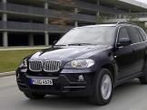 BMW تكشف النقاب عن النسخة المصفحة من X5 قريبا